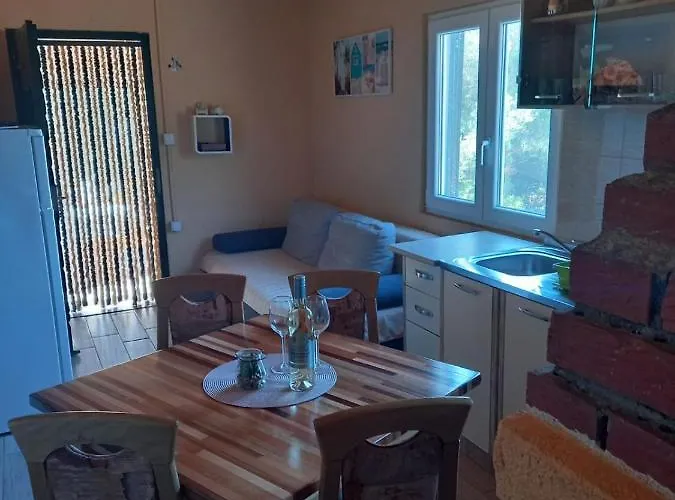 펜션 Secluded House Cove Nevidjansko Polje, Pasman - 12806 Neviđane